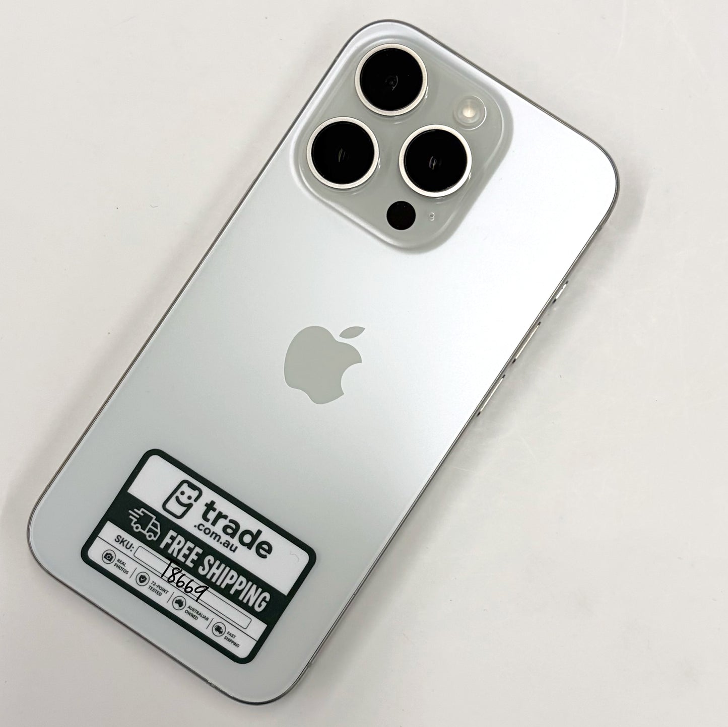 iPhone 15 Pro 256GB White Titanium 89% Battery B Grade T8669
