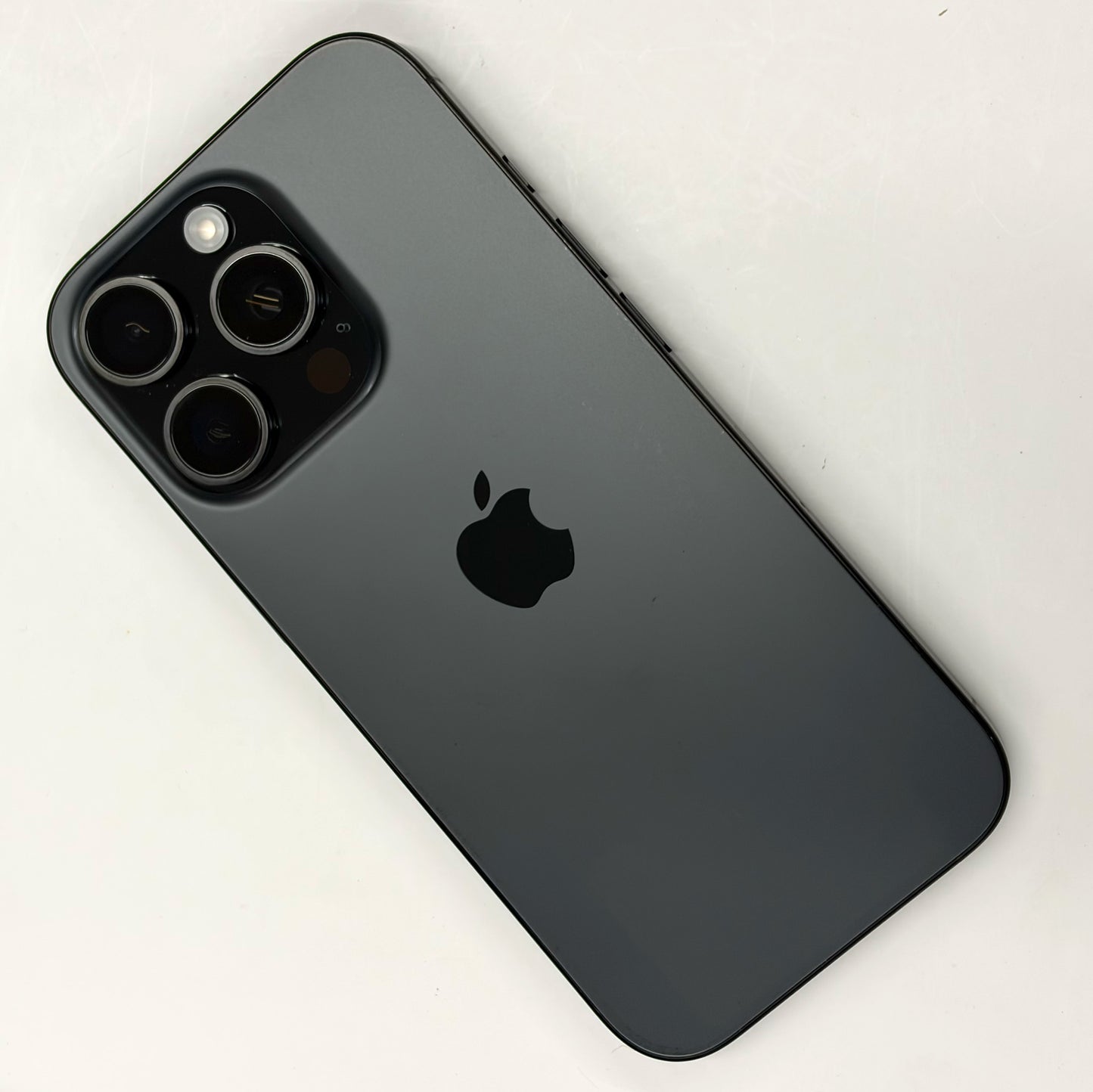 iPhone 16 Pro 256GB Black Titanium B Grade 91% Battery T8651