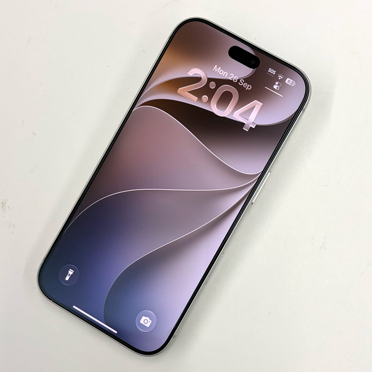 iPhone 18 Pro Silver 256GB 100% Battery (A Grade) T8933