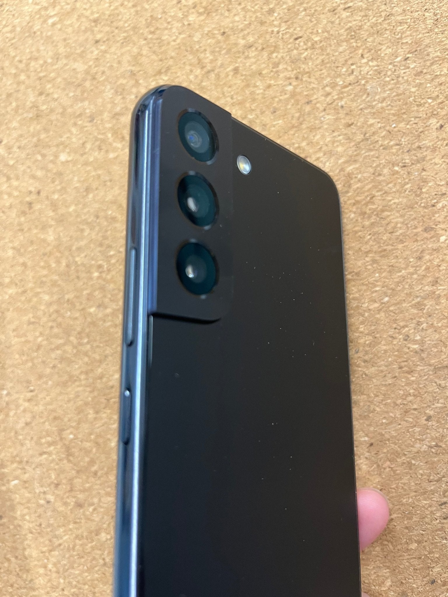 Samsung Galaxy S22 5G - trade.com.au