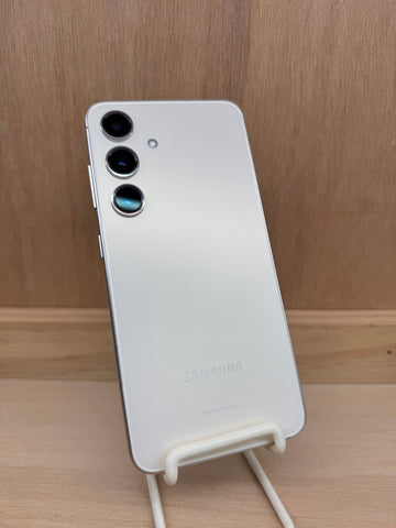 Samsung Galaxy S24 - trade.com.au