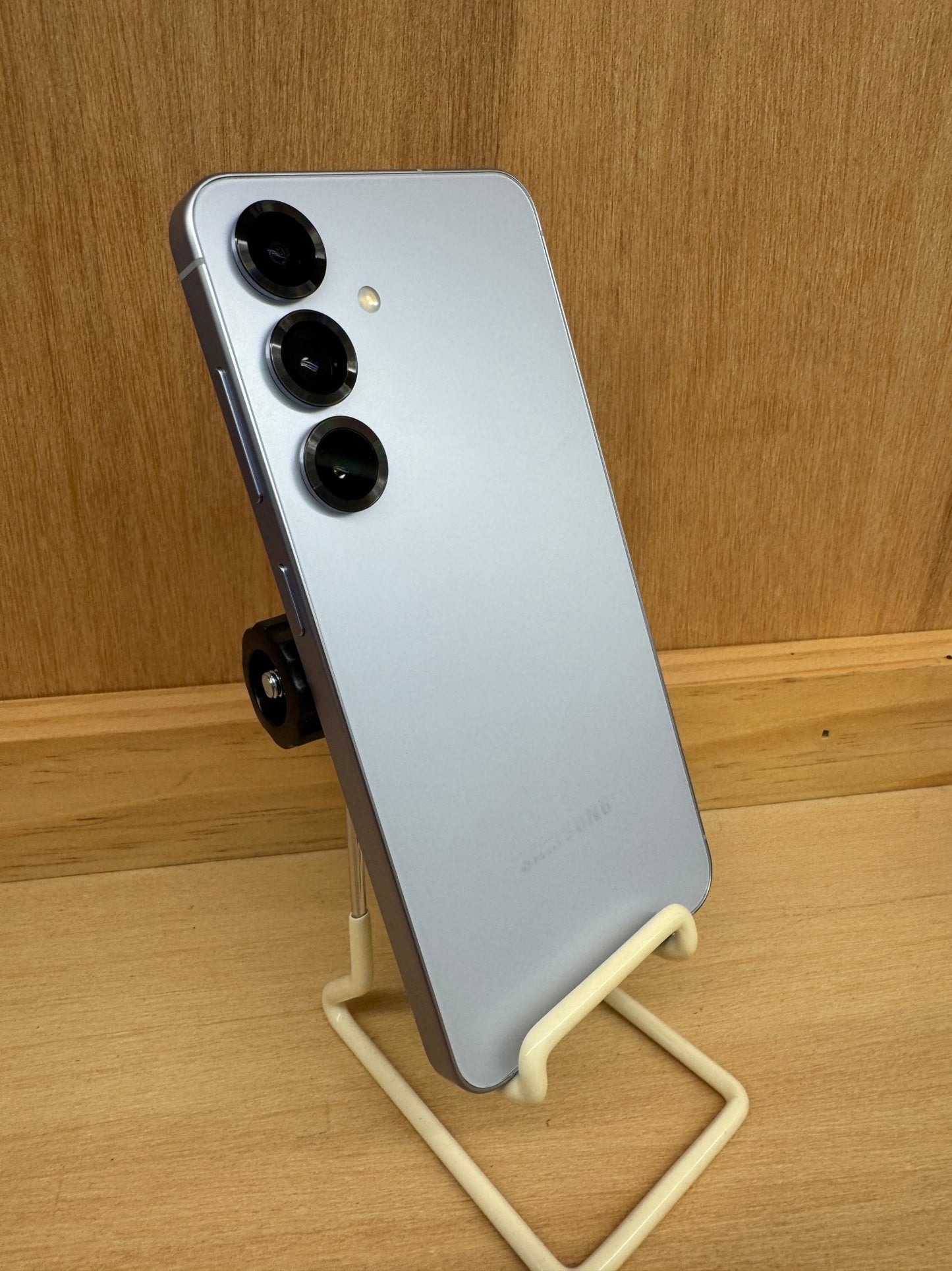 Samsung Galaxy S25 - trade.com.au